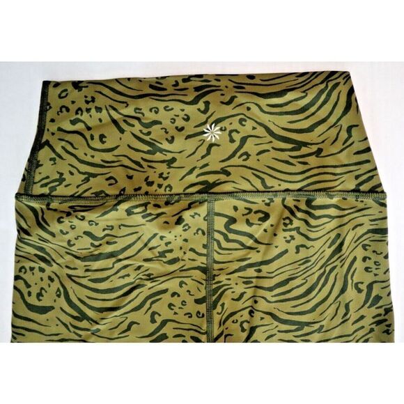 Athleta 798638-09 Women Sz M Green Animal Print Transcend 7/8 Tight Leggings - Picture 7 of 11